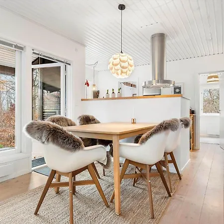 84282-knebel-fyrreklinten-28 Holiday home