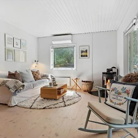 84282-knebel-fyrreklinten-28 Holiday home Dejret